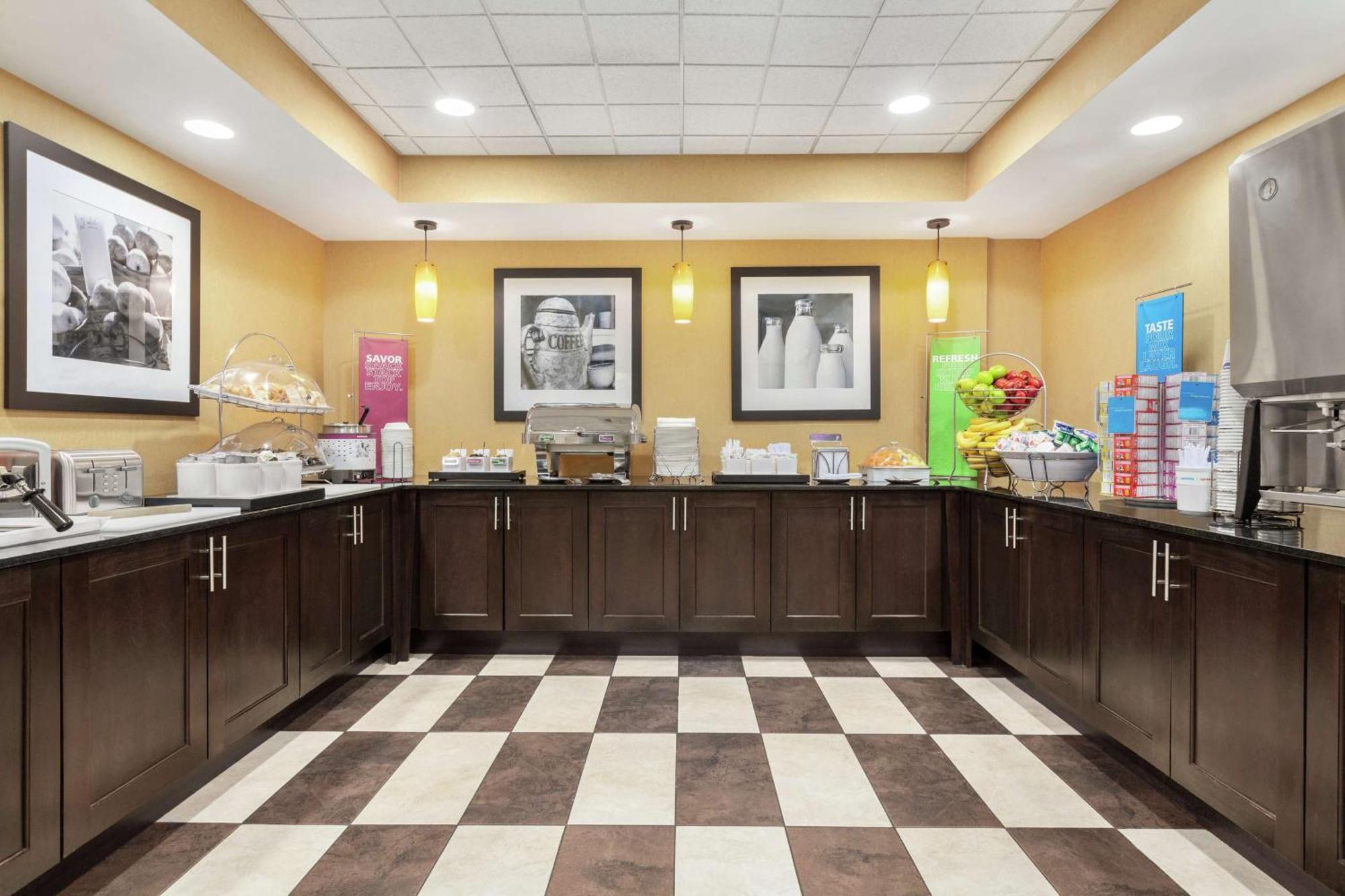 Hampton By Hilton Oklahoma City I-40 East- Tinker Afb Midwest City Zewnętrze zdjęcie