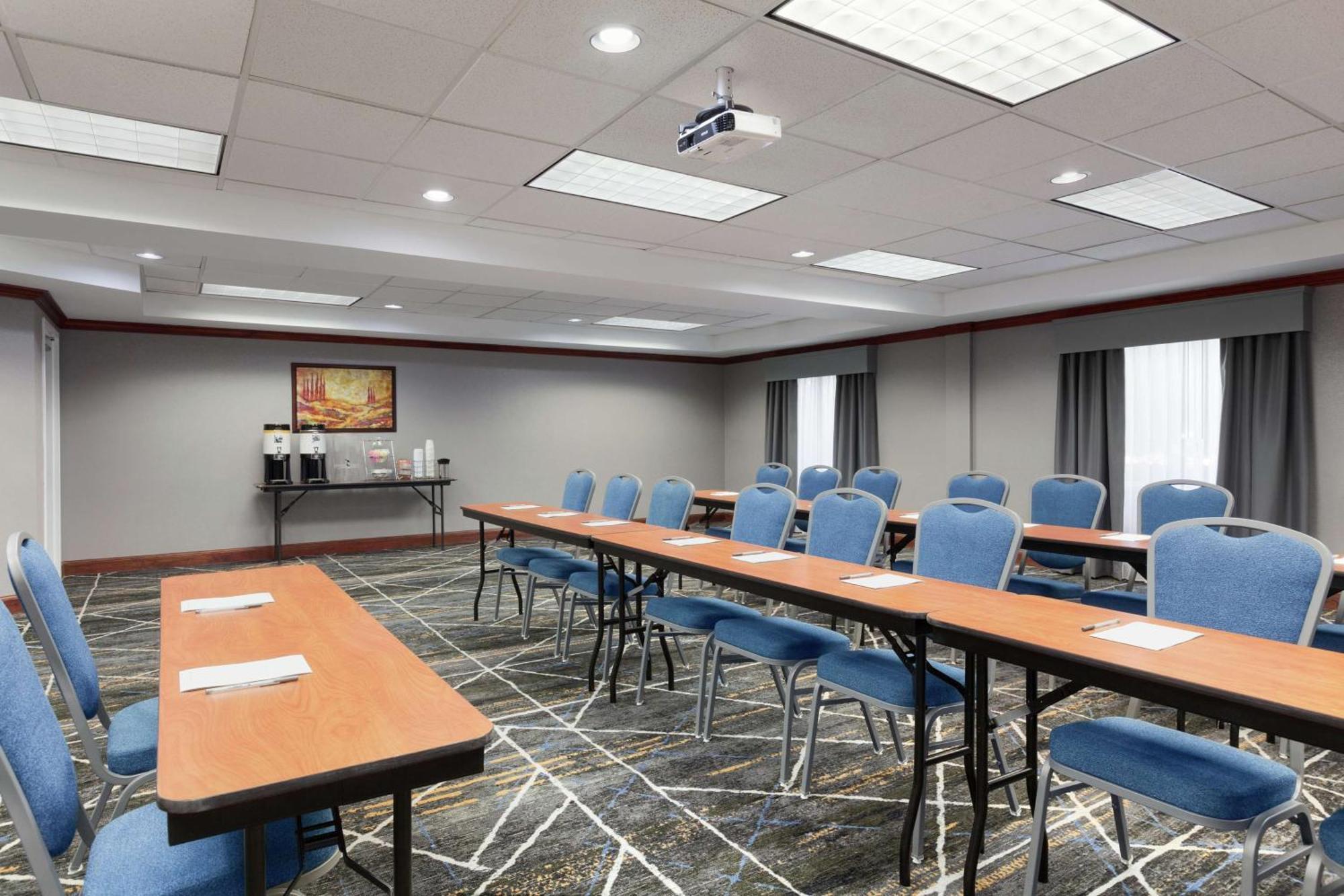 Hampton By Hilton Oklahoma City I-40 East- Tinker Afb Midwest City Zewnętrze zdjęcie