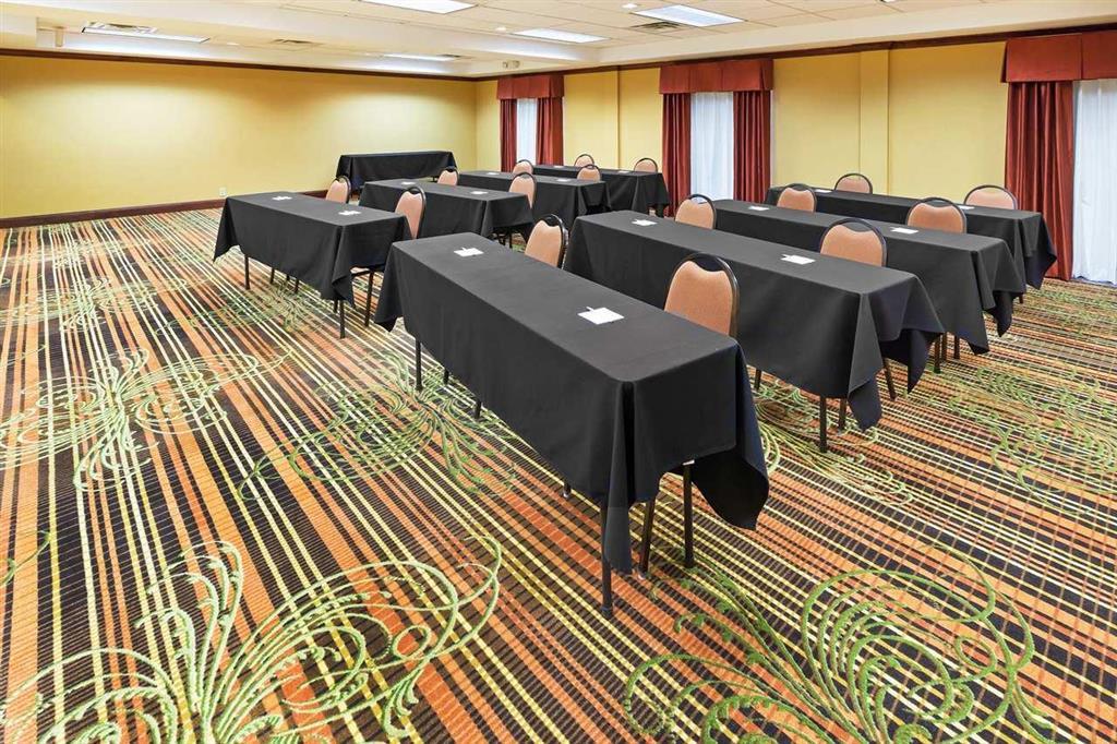 Hampton By Hilton Oklahoma City I-40 East- Tinker Afb Midwest City Udogodnienia zdjęcie