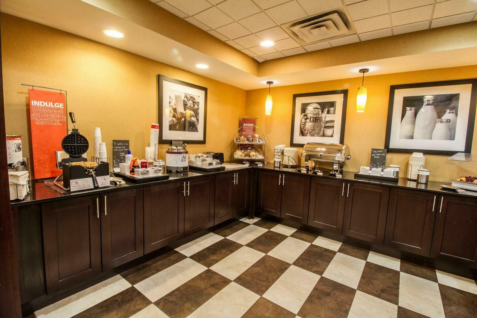 Hampton By Hilton Oklahoma City I-40 East- Tinker Afb Midwest City Zewnętrze zdjęcie